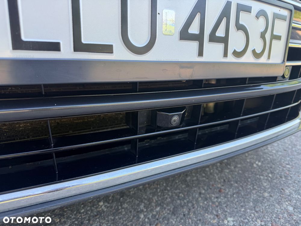 Volkswagen Arteon 2.0 TDI SCR DSG R-Line Edition - 11