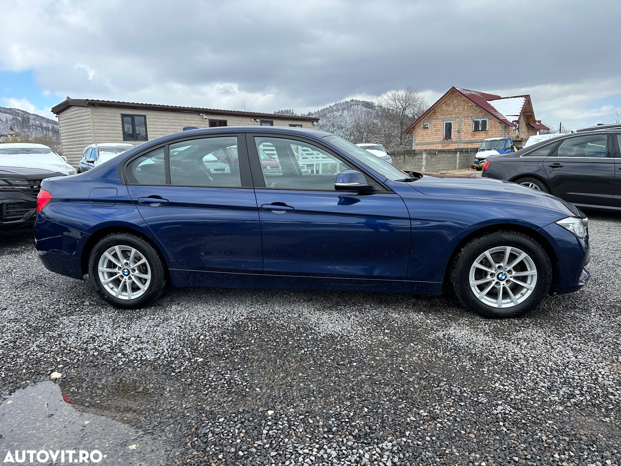 BMW Seria 3 318d Advantage - 22