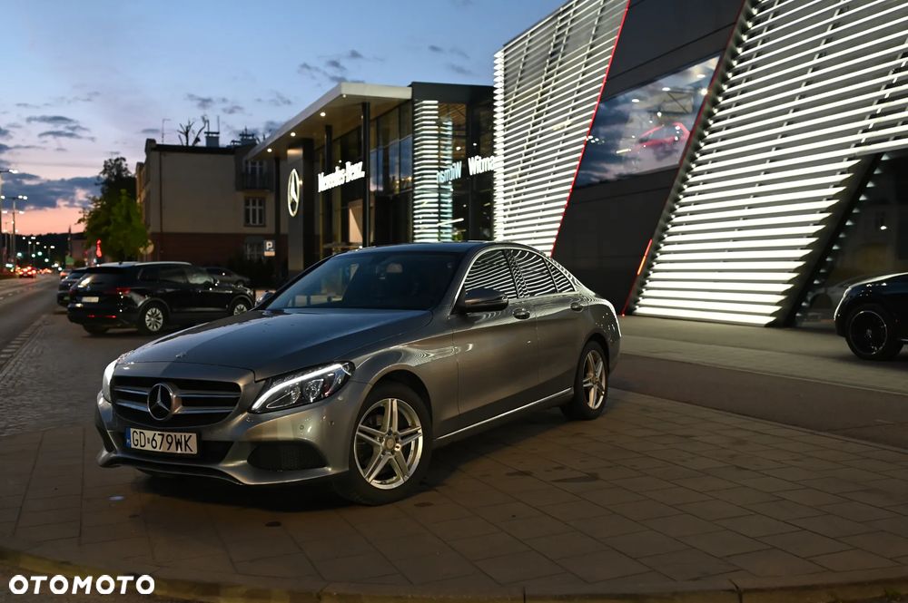 Mercedes-Benz Klasa C 180 7G-TRONIC - 3
