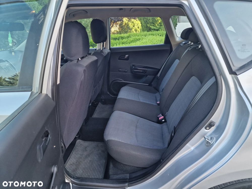 Kia Ceed 1.4 CVVT Spirit - 15