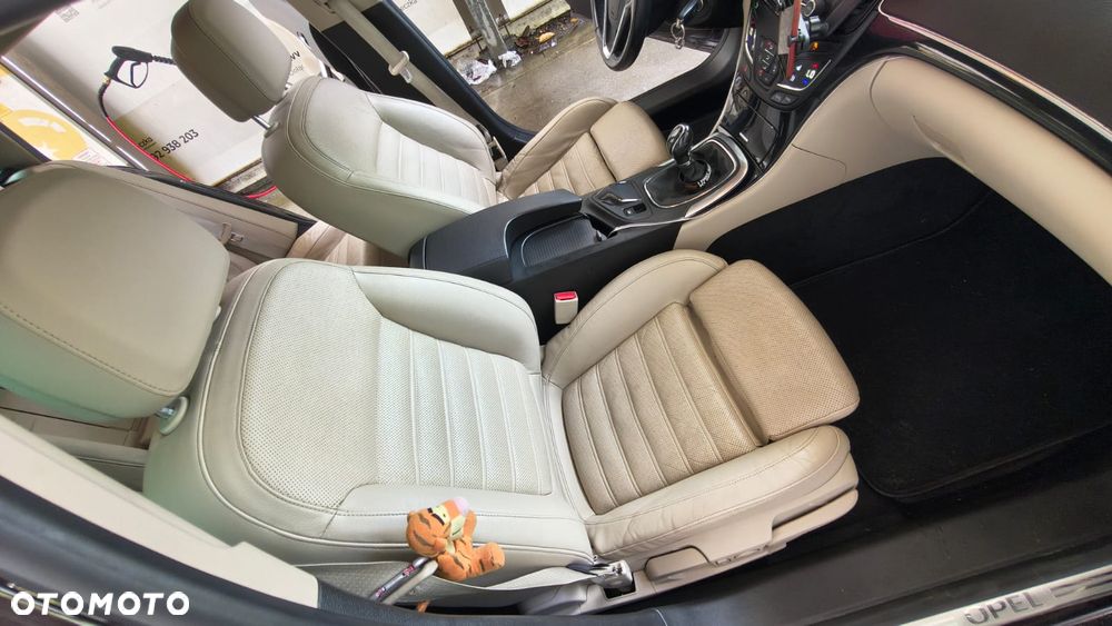 Opel Insignia 2.0 CDTI Cosmo ecoFLEX S&S - 21
