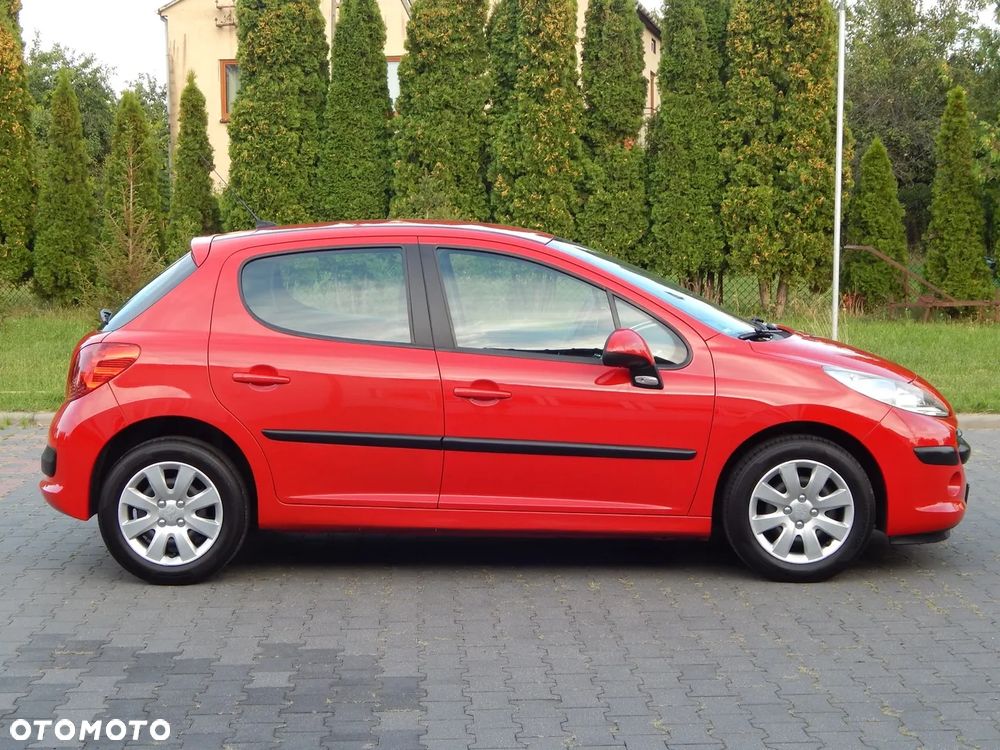Peugeot 207 95 VTi Filou - 8