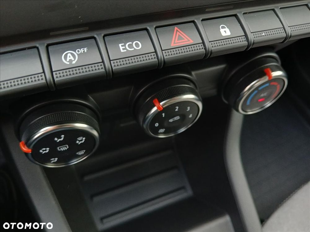 Renault Clio 1.0 TCe Evolution - 13