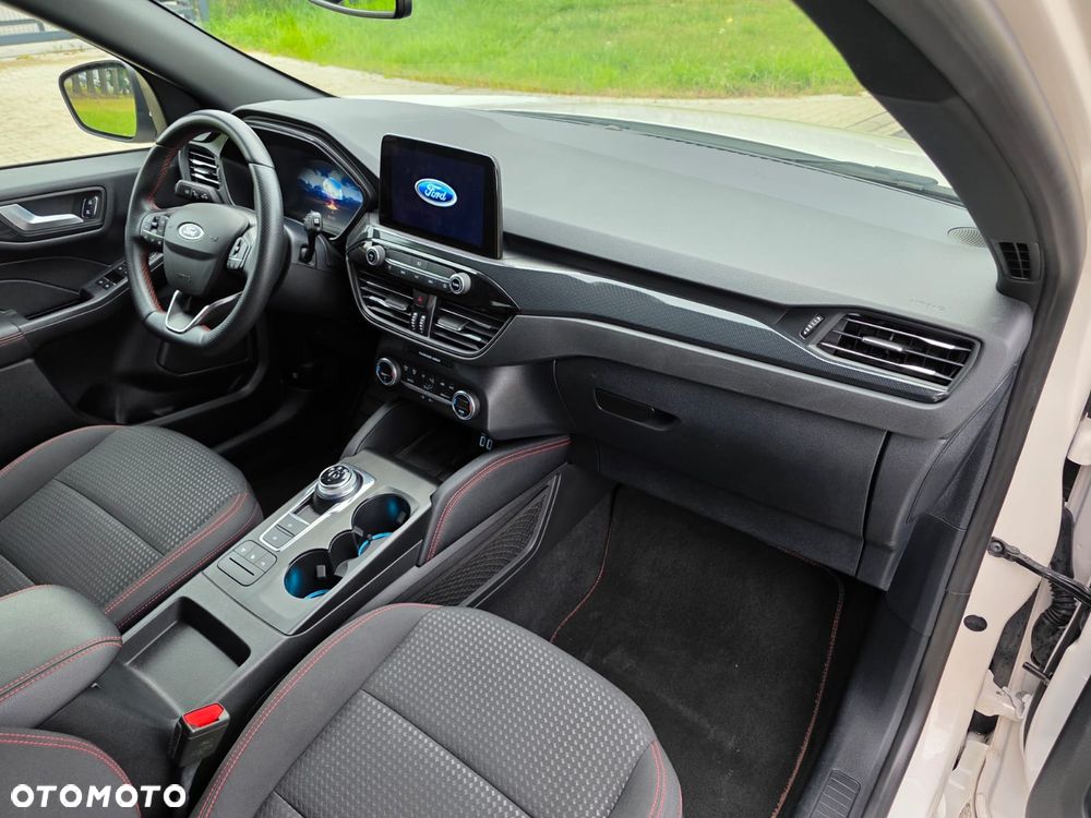 Ford Kuga 2.5 Duratec FHEV ST-LINE - 13