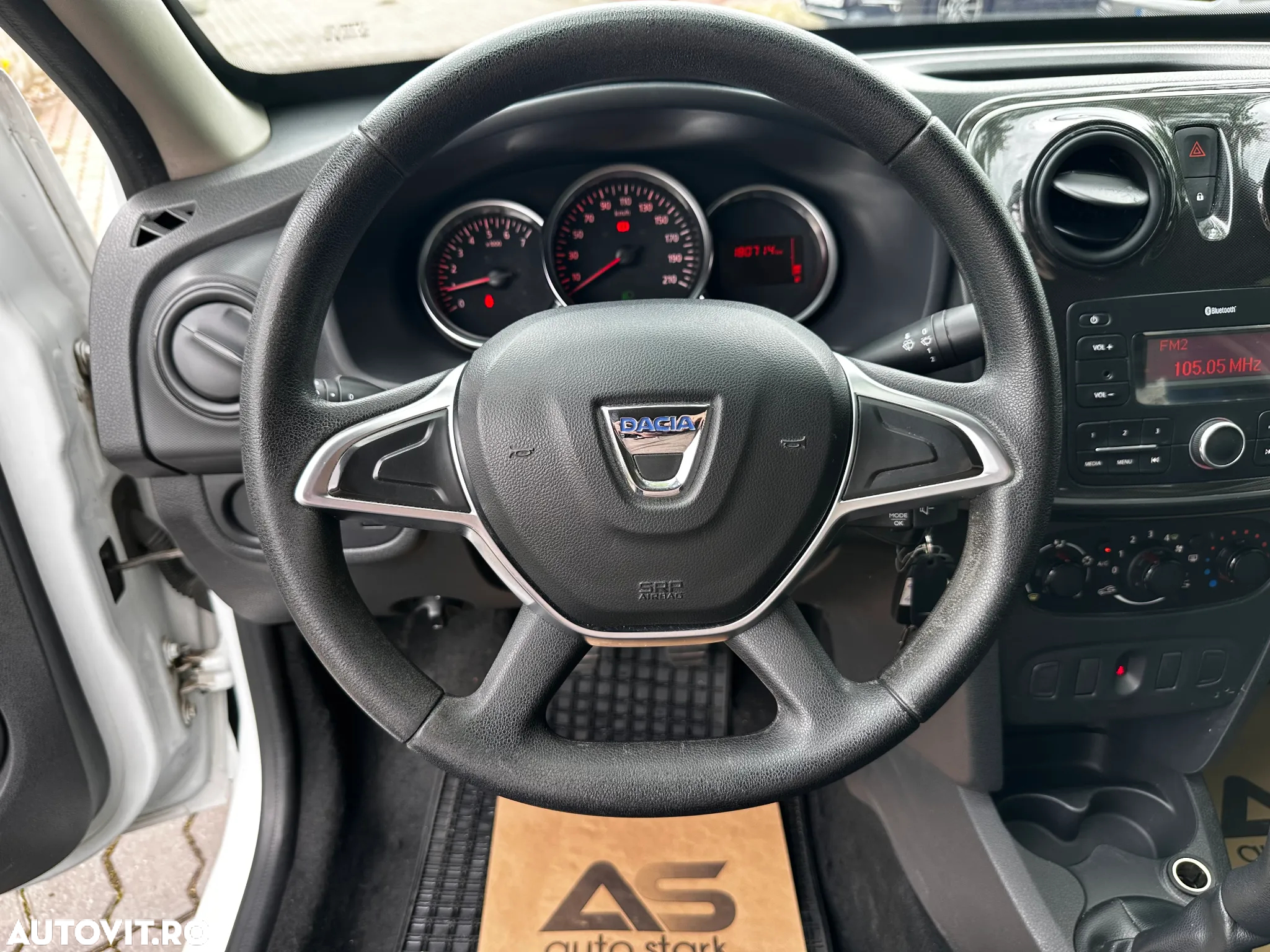 Dacia Logan 0.9 TCe Ambiance - 22