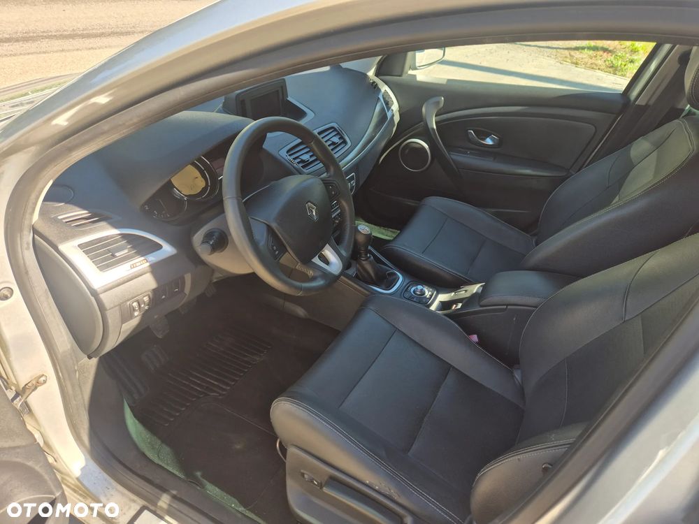Renault Megane 1.9 dCi Privilege - 14