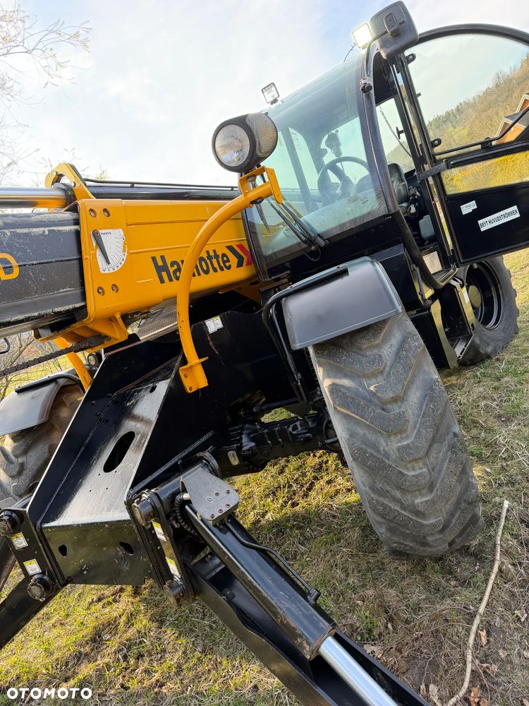 Haulotte HTL 4017 Ładowarka Teleskopowa Dźwig 17m. z Bocianem 22m. Łyżka szufla. widły z Hydraulicznym posuwem! Maszyna z Komuny Norweskiej! Jak Nowa z Salonu. DEKRA aktualna na cały osprzęt! Kamera + szybkozłącze! Bocian 5m. Szybka wolna jazda! Pełna Dokumentacja Serwisowa! Opony zero zużycia! Zero luzów i wycieków! Stabilizatory 2ośie. Wielka Okazja 3430 mtg! Webasto. Gniazdo 220v. Bogata Wersja Norweska - 19