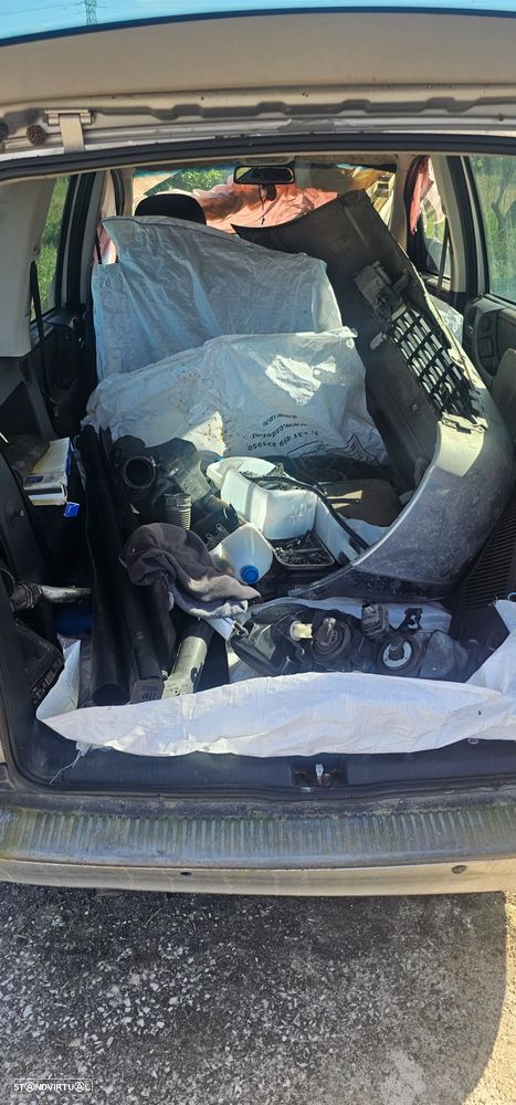 Opel Zafira 2.0 Di Confort - 6