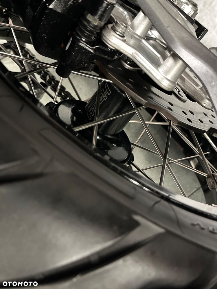 Benelli TRK 502X - 11