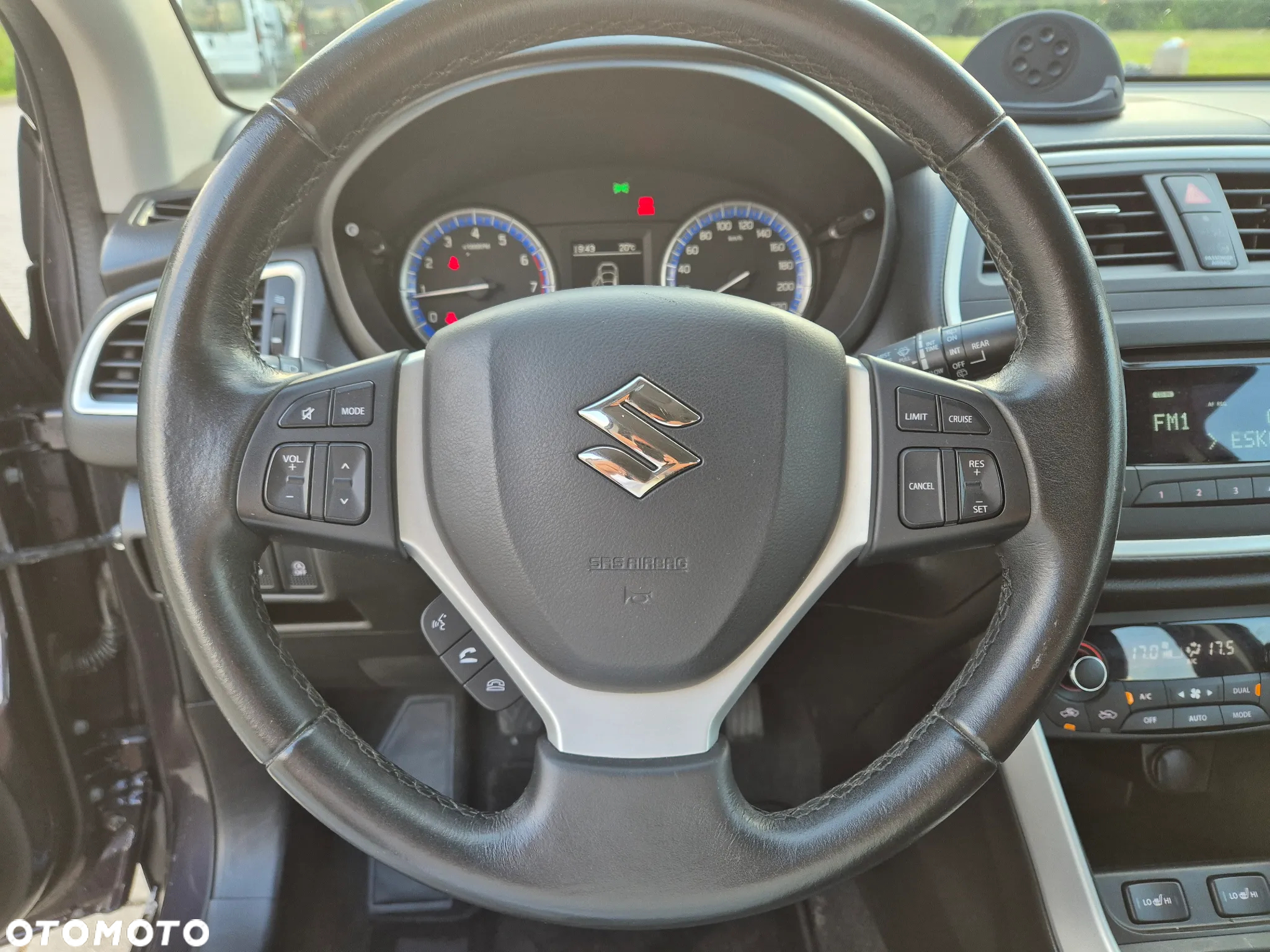 Suzuki SX4 S-Cross 1.6 Comfort - 13