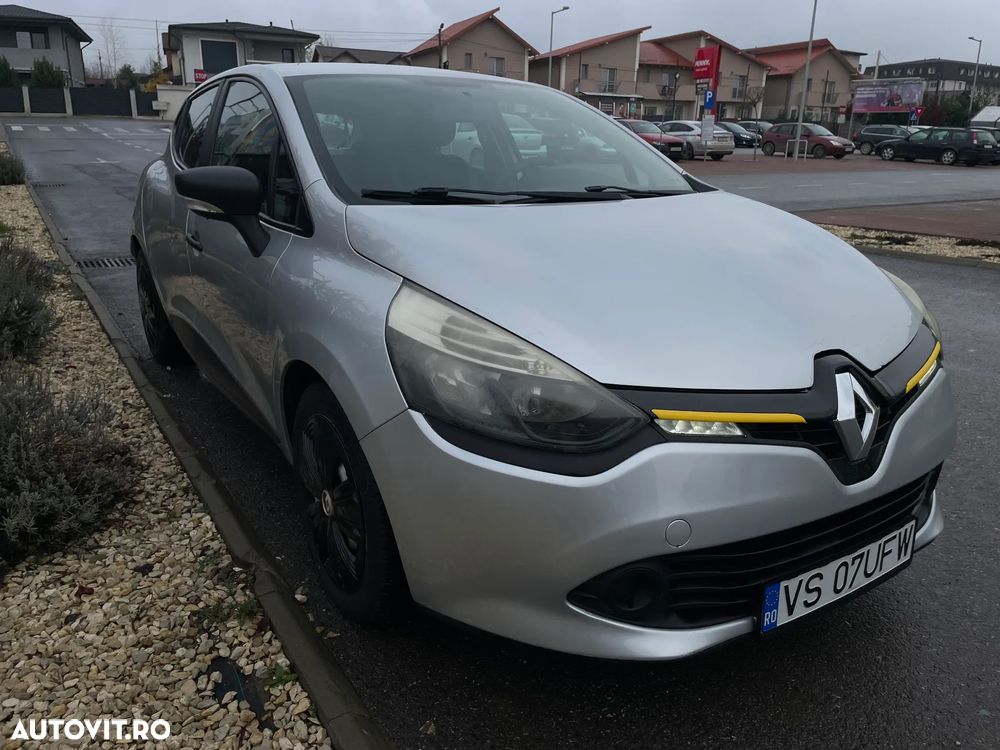 Renault Clio 1.5 dCi 75 Expression - 9