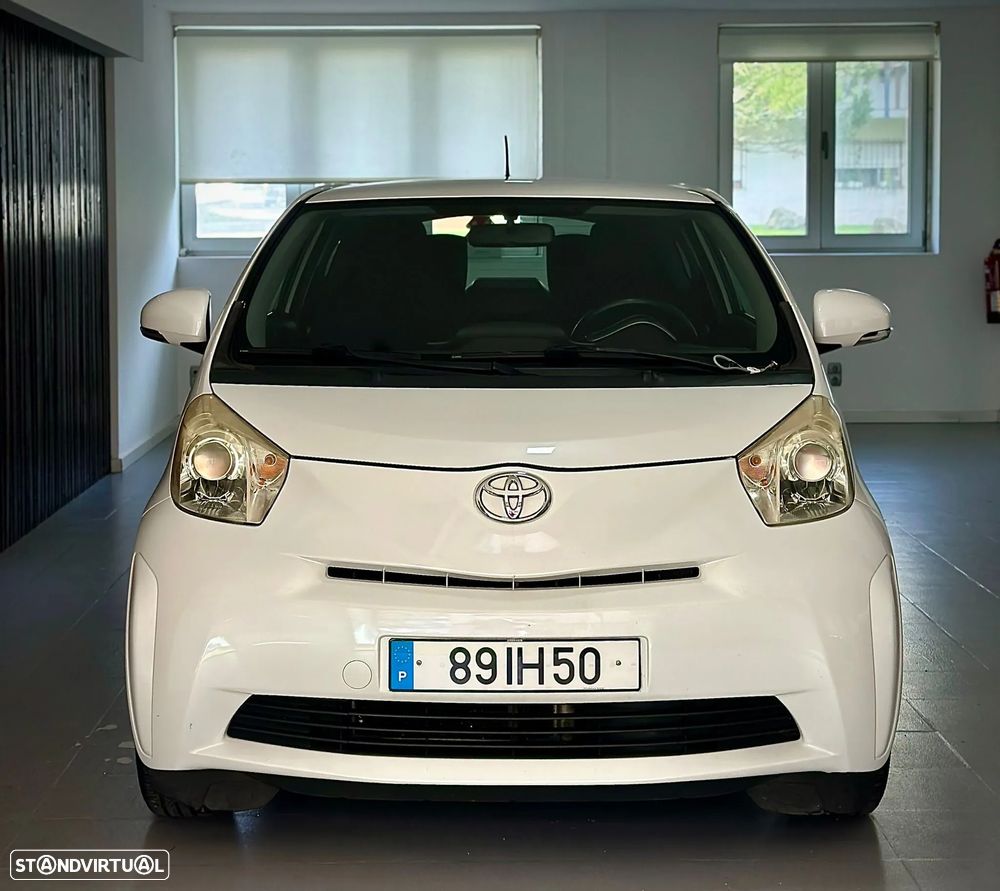 Toyota iQ 1.0 VVT-i Essential+AC - 4