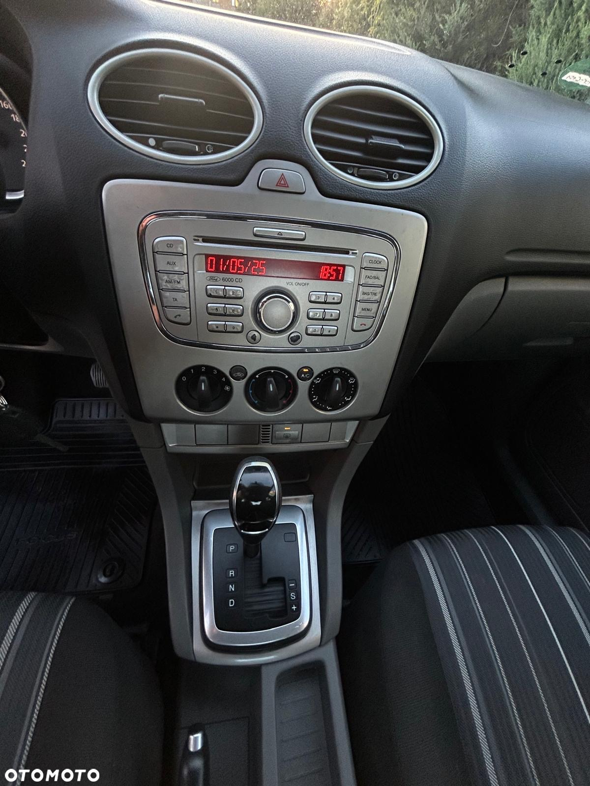 Ford Focus 2.0 TDCi Trend DPF - 24