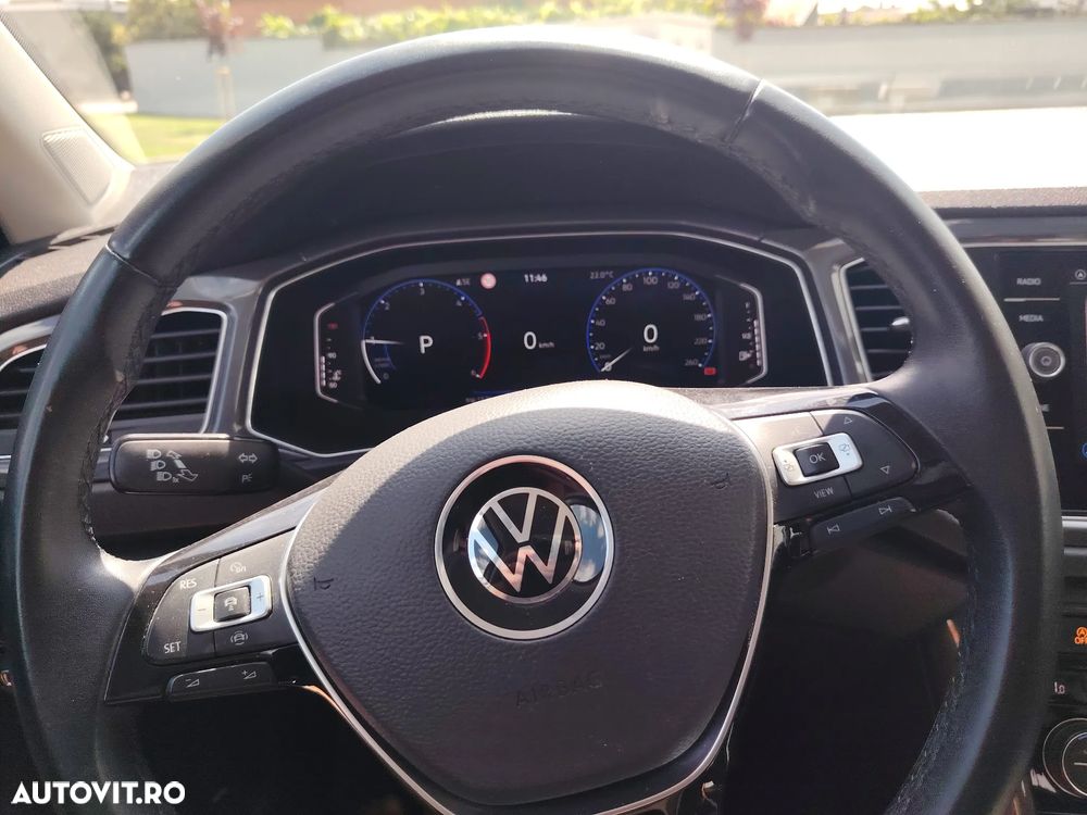 Volkswagen T-Roc 2.0 TDI SCR DSG Life - 33