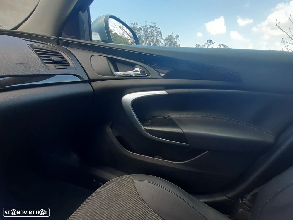 Opel Insignia Sports Tourer 2.0 CDTi Cosmo - 13