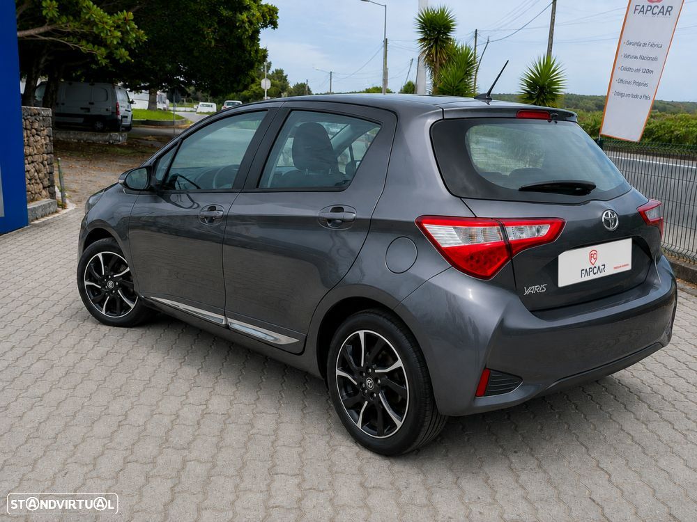 Toyota Yaris 1.4 D-4D Exclusive+P.Techno - 4