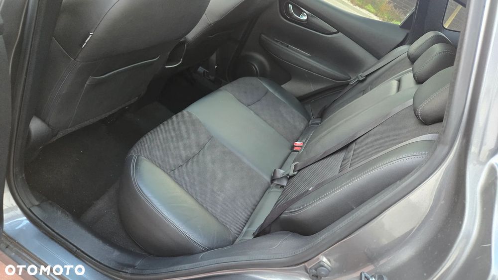Nissan Qashqai 1.6 DCi Tekna Xtronic EU6 - 14