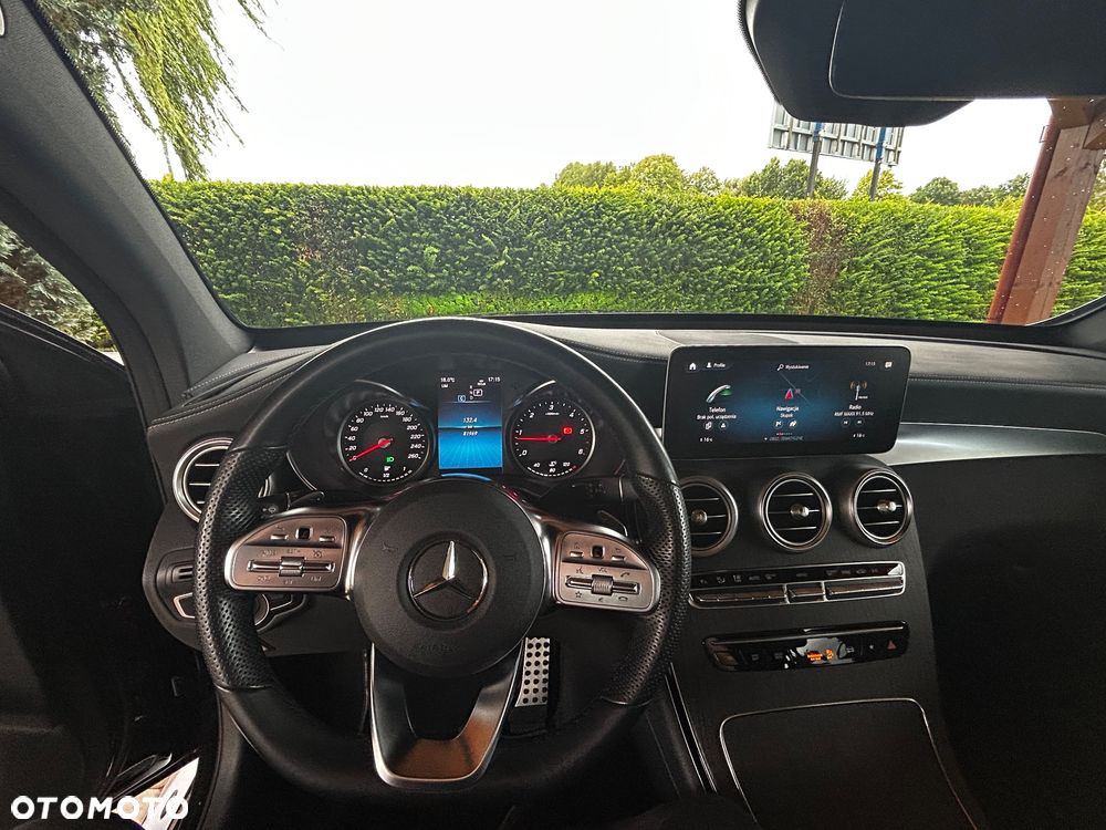 Mercedes-Benz GLC 200 d 4Matic 9G-TRONIC AMG Line Plus - 16