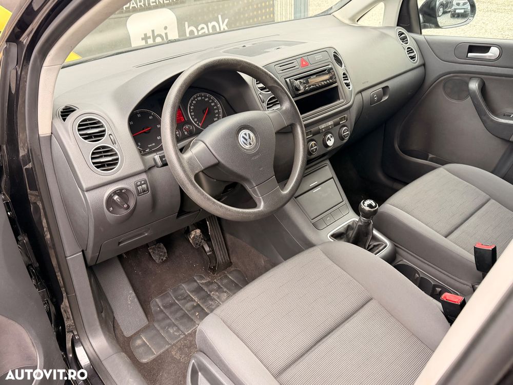 Volkswagen Golf Plus - 8