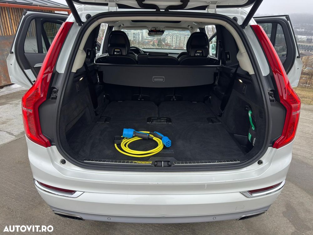 Volvo XC 90 T8 AWD Recharge Geartronic Inscription Edition - 34