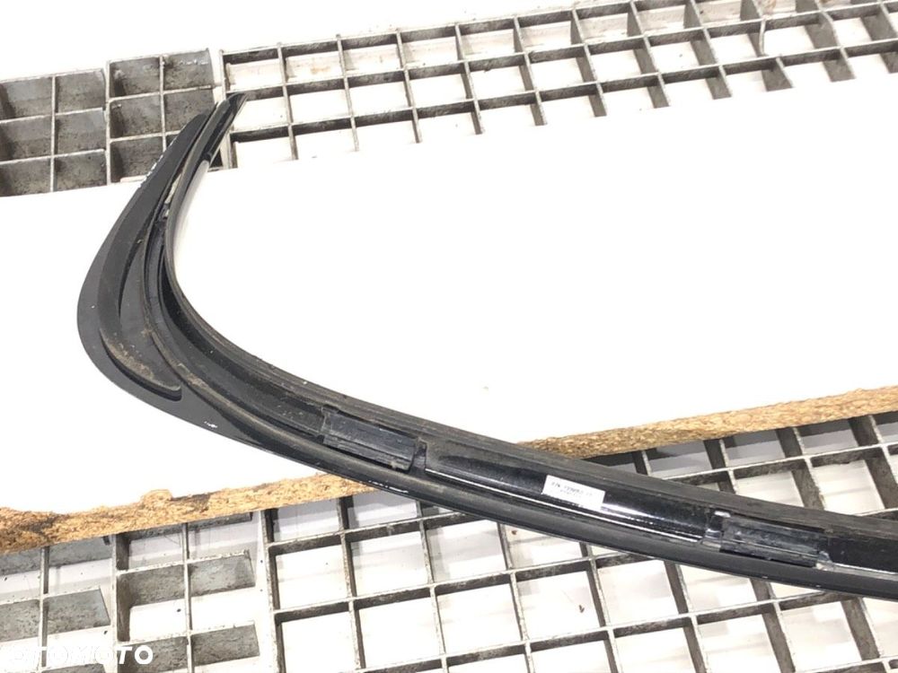 LISTWA KAROSERYJNA PRAWA - 127.00 PLN - BMW 3 (F30, F80) 2011 - 2018 340 i 240 kW [326 KM] benzyna - 4