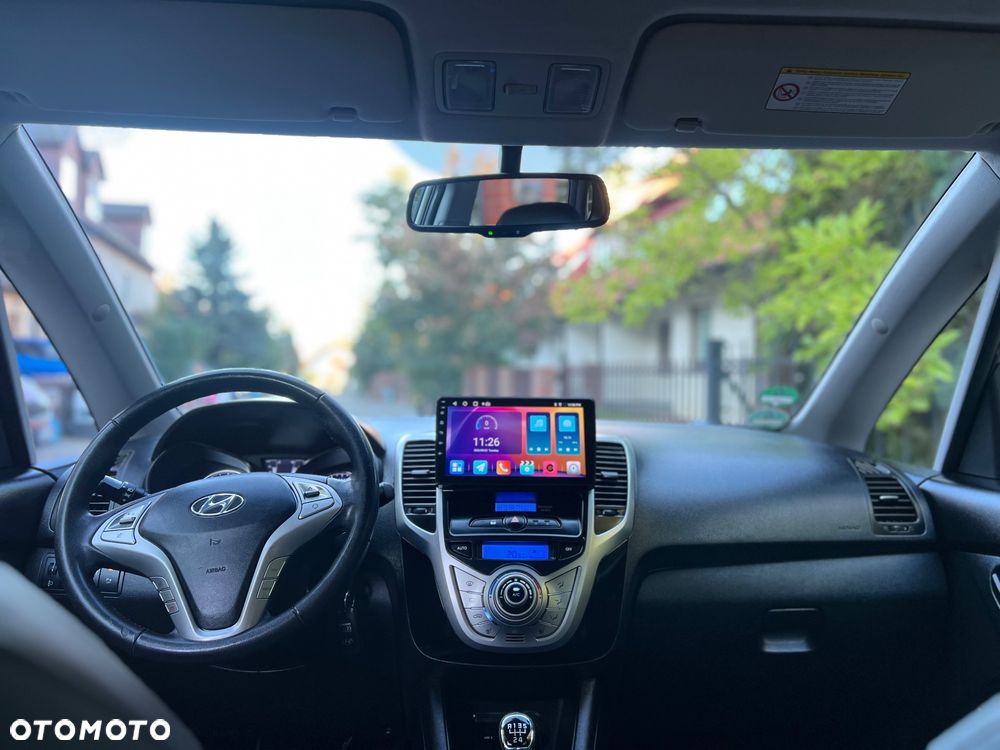 Hyundai ix20 1.4 Premium - 31