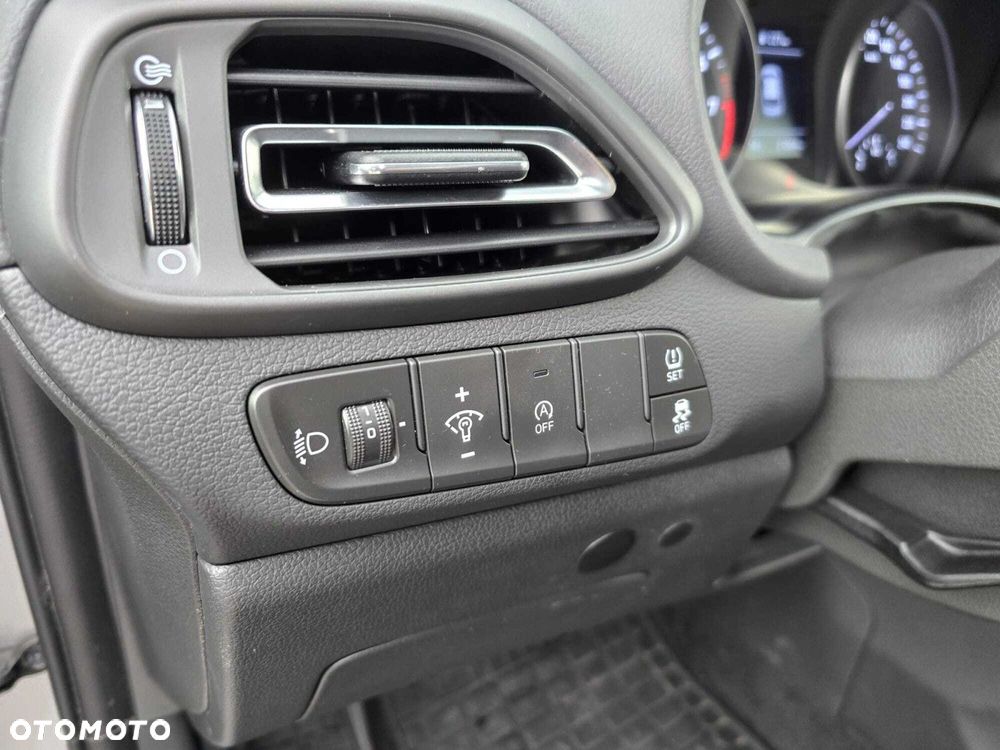 Hyundai i30 1.0 T-GDI Smart DCT - 30