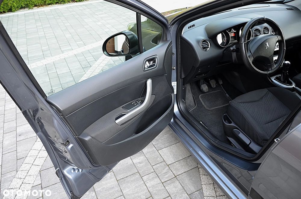 Peugeot 308 120 VTi Platinum - 12