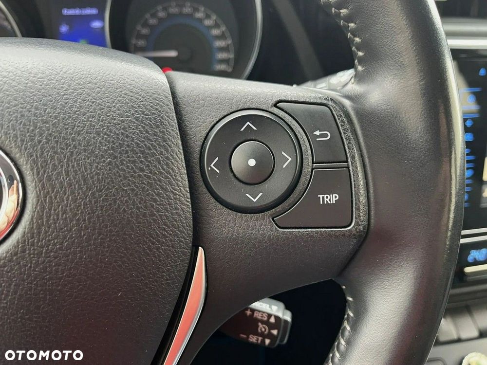 Toyota Auris - 17