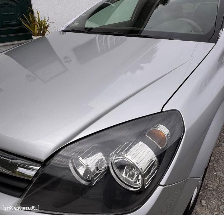 Opel Astra GTC 1.7 CDTI - 4