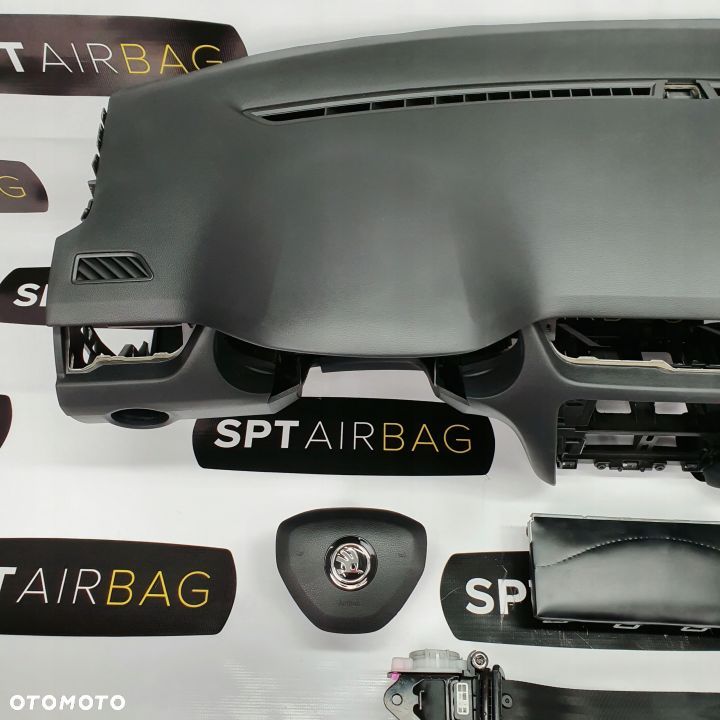 SKODA OCTAVIA III 3 5E0 LIFT DESKA ROZDZIELCZA KONSOLA KOKPIT PULPIT PODUSZKI AIRBAG AIR BAG PASY KIT SET - 2