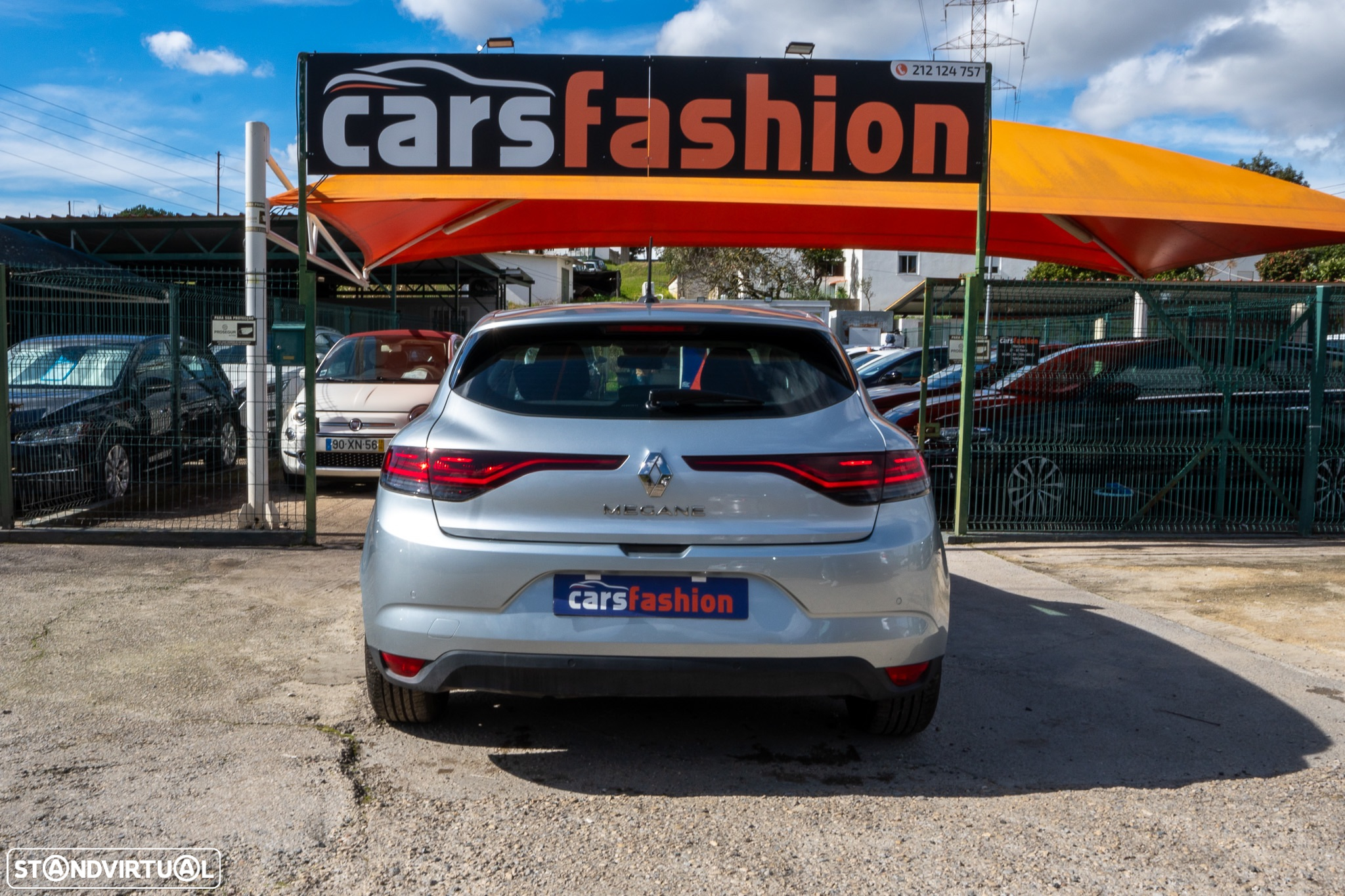 Renault Mégane 1.5 Blue dCi Intens - 6