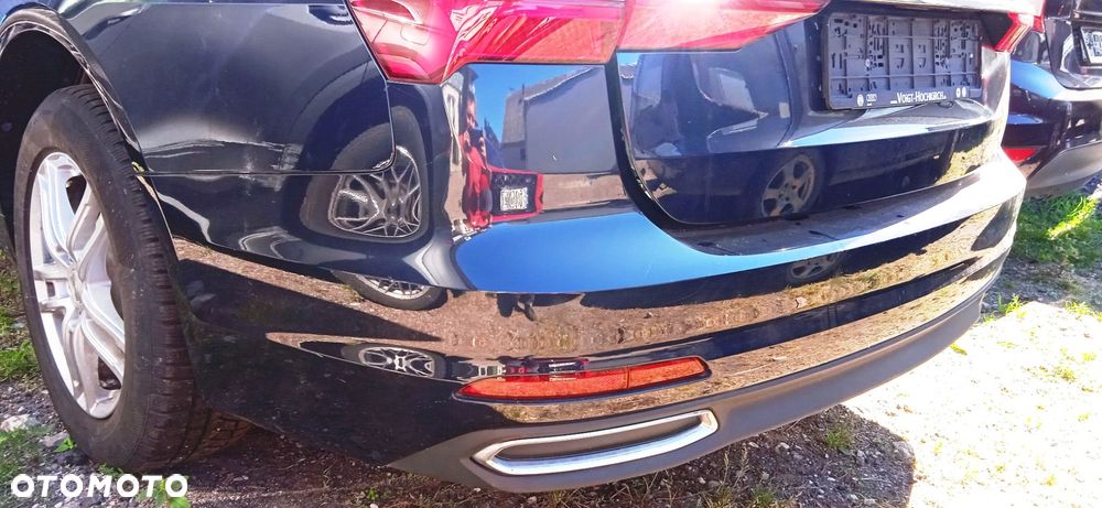 Na części Audi A6 C8 2.0 TDI LX5B drzwi zderzak klapa błotnik deska wyświetlacz fotel kanapa - 11