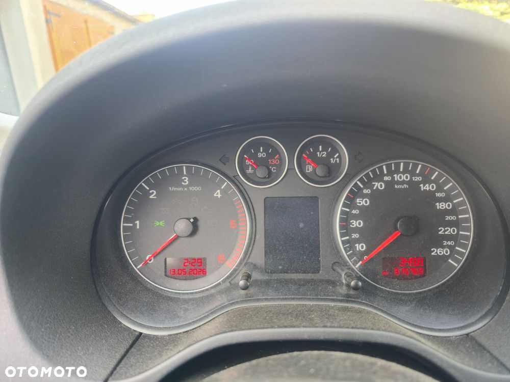 Audi A3 3-drzwiowe 1.9 TDI Ambiente - 11