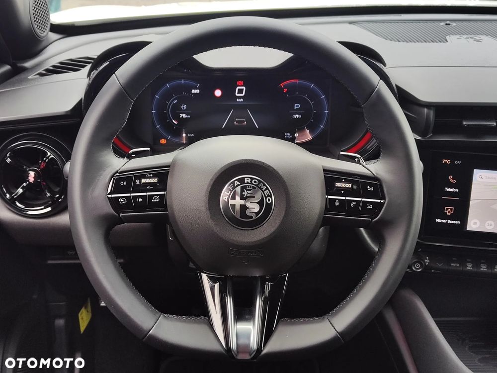 Alfa Romeo Junior 1.2 mHEV Ibrida Speciale eDCT - 20