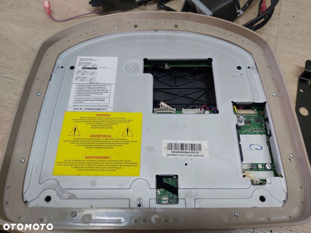 TOYOTA Sienna XL30 11-20r DVD ekran telewizor podsufitki wyświetlacz - 7