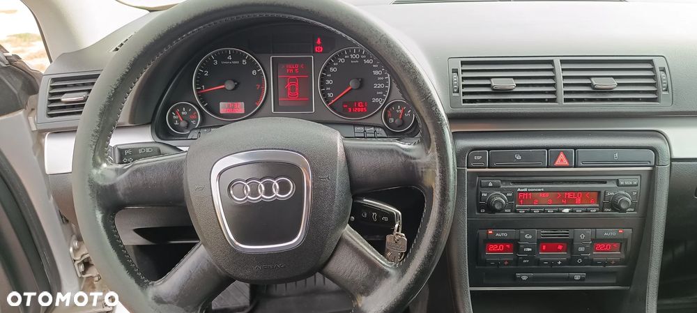 Audi A4 - 11