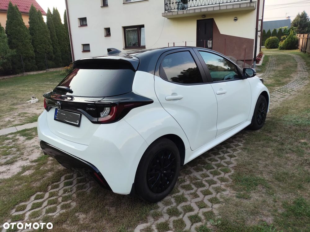 Toyota Yaris - 3