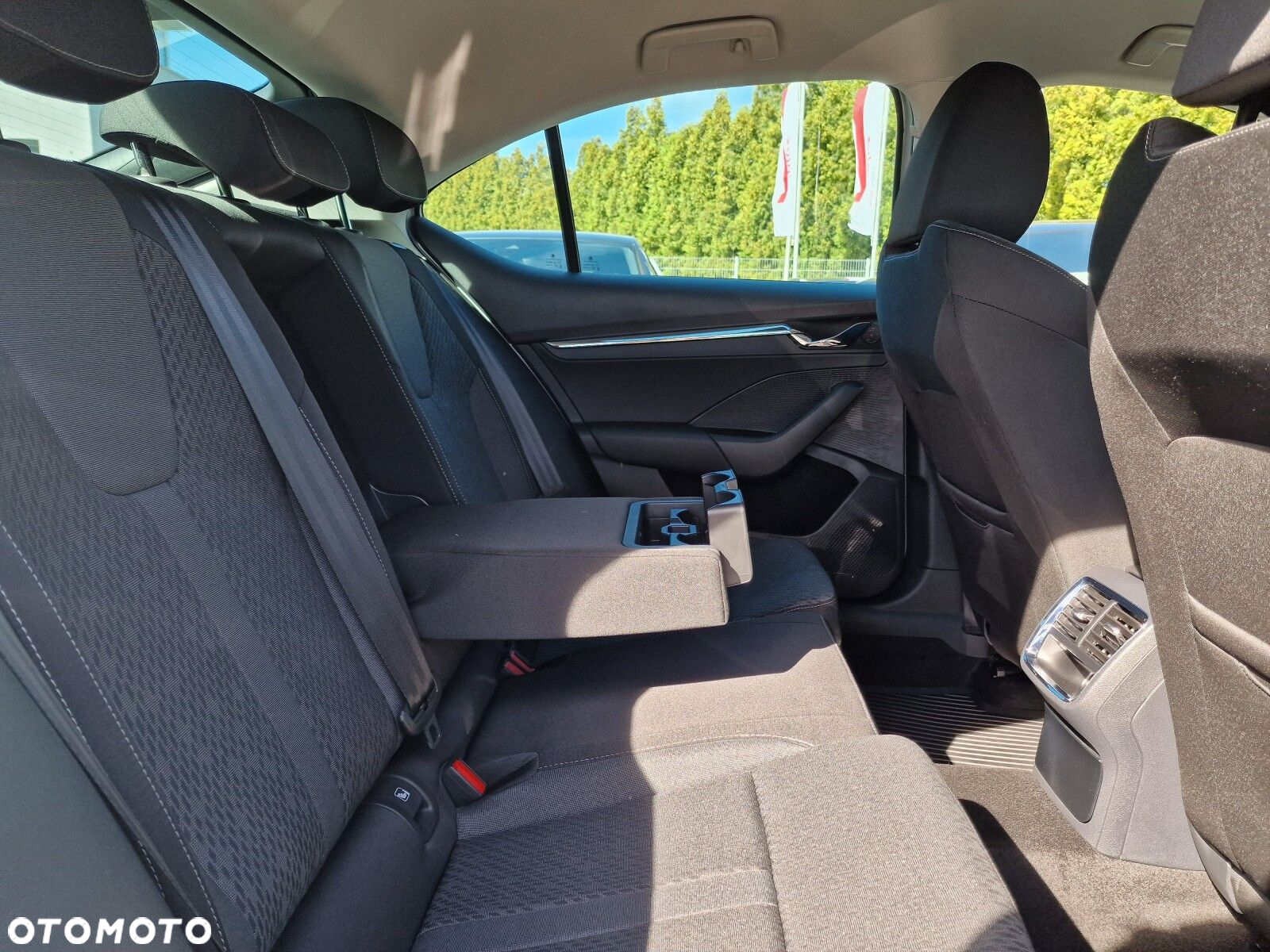 Skoda Octavia 1.5 TSI ACT Style - 15