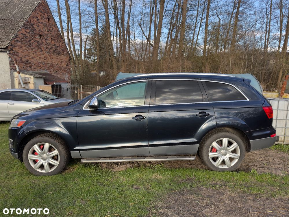 Audi Q7 - 2
