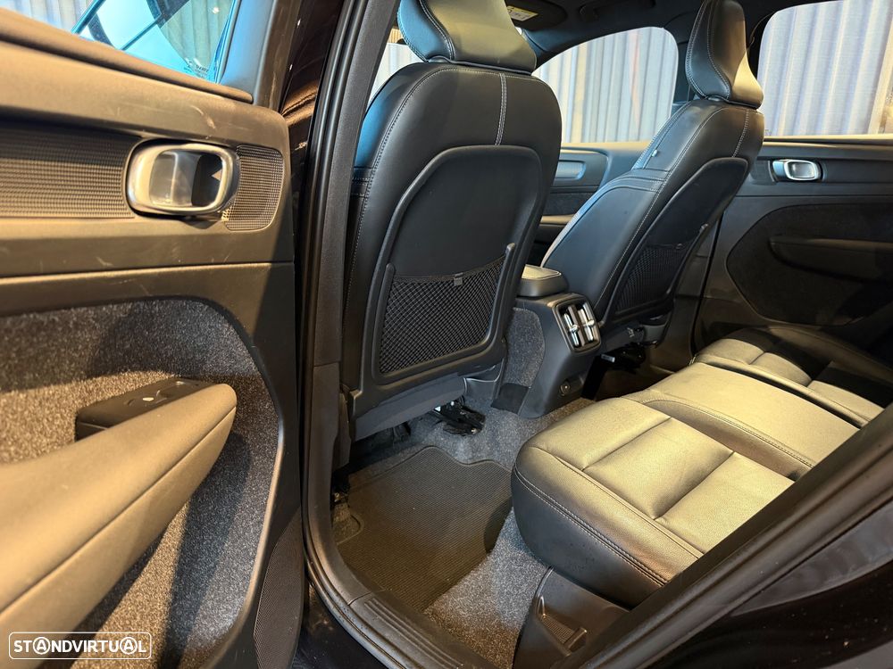 Volvo XC 40 P8 AWD Recharge RDesign - 22