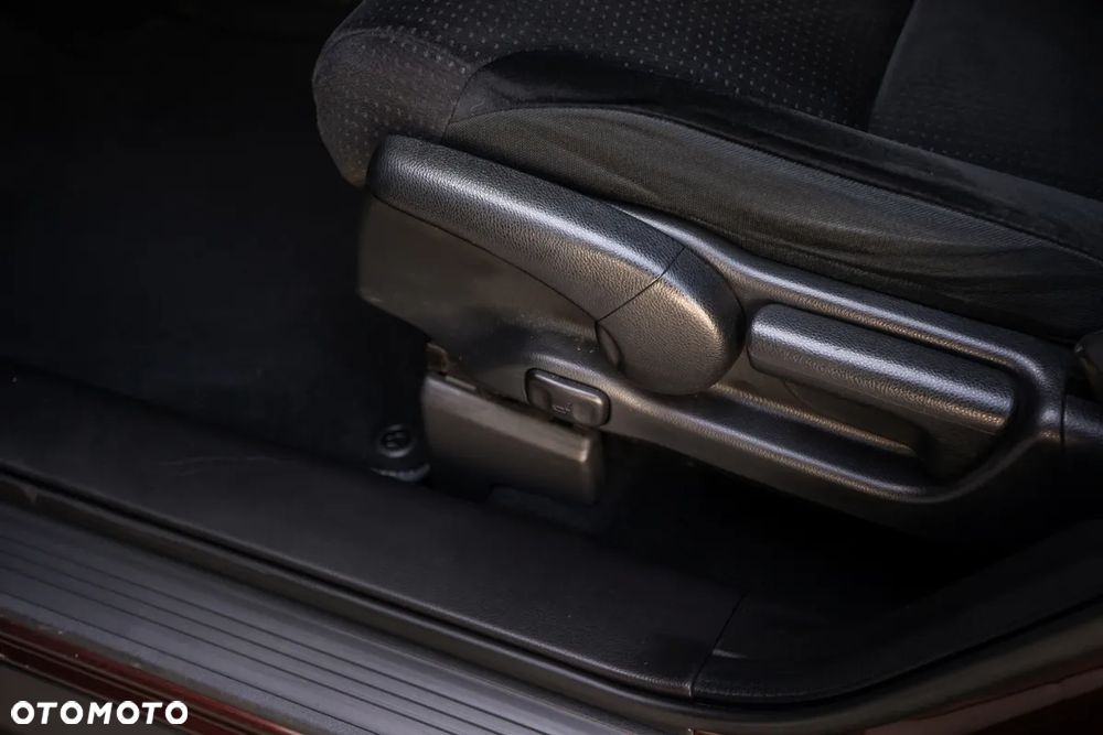 Honda CR-V 2.0i-VTEC 2WD Elegance - 20