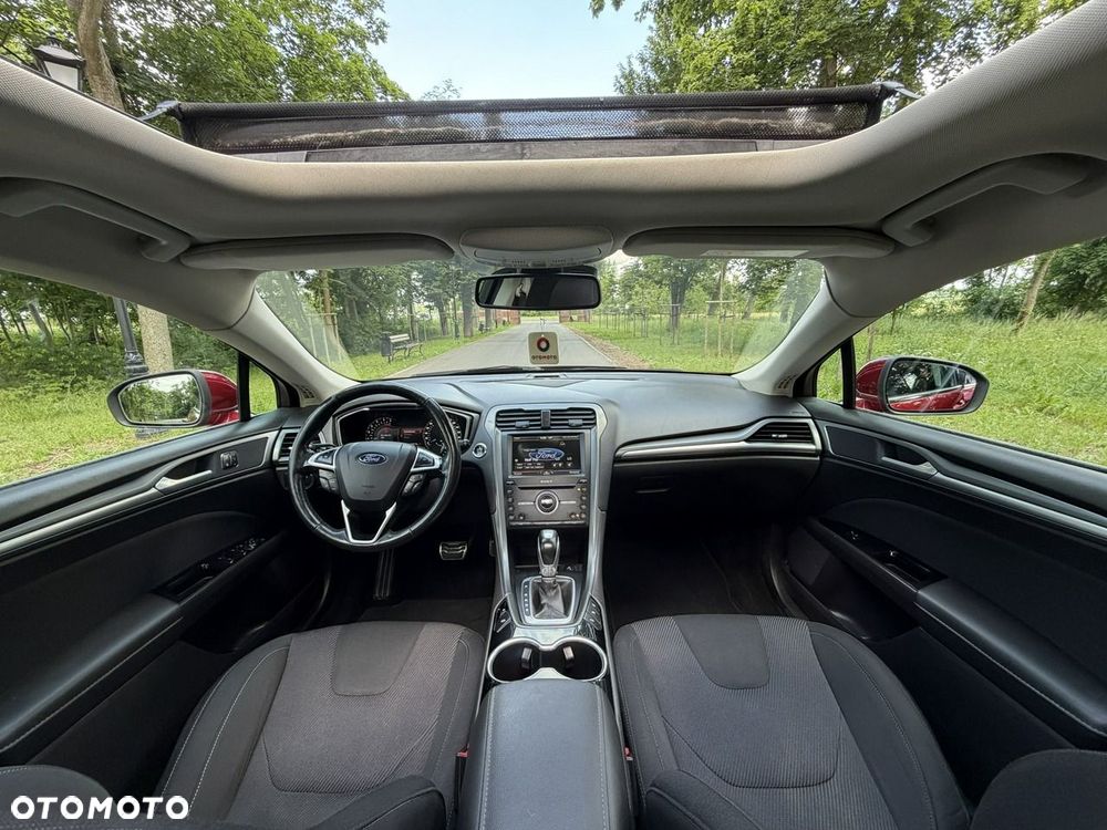 Ford Mondeo - 35
