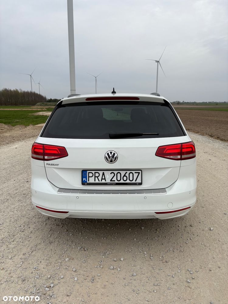 Volkswagen Passat 2.0 TDI (BlueMotion Technology) DSG Trendline - 3