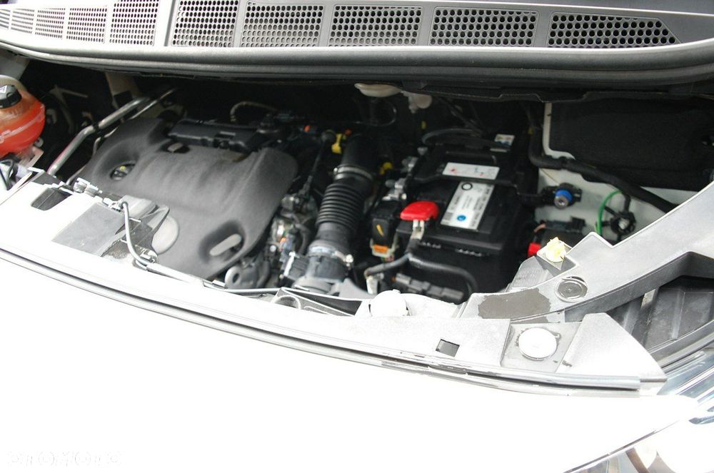 Opel Vivaro - 27