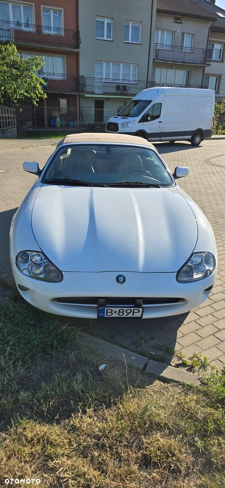Jaguar XK8 4.0 - 31