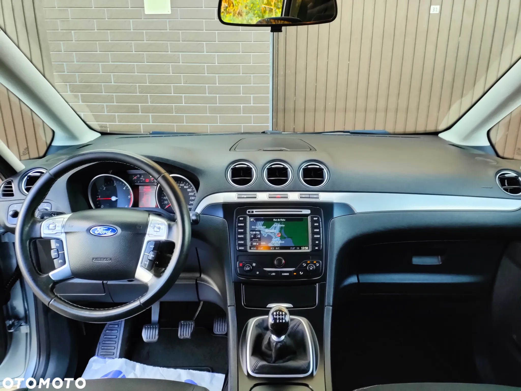 Ford Galaxy 2.0 TDCi Trend - 11