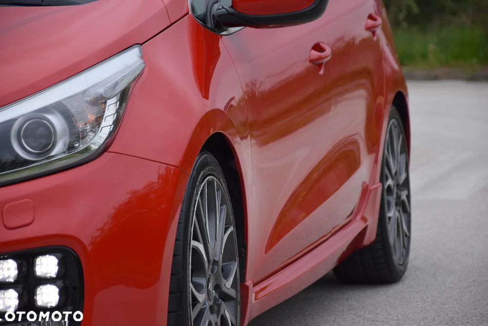 Kia Ceed 1.6 T-GDI GT-Challenge - 18
