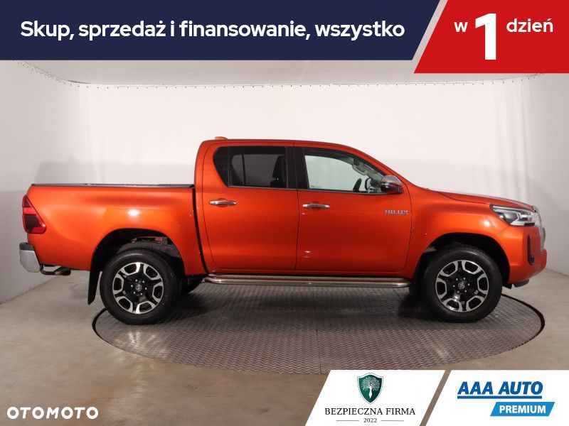 Toyota Hilux - 8