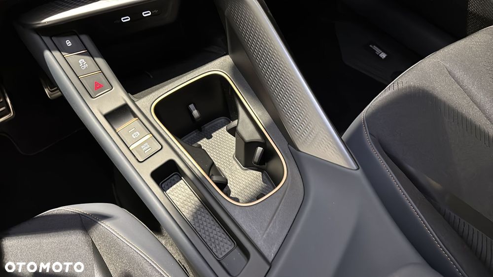 Cupra Terramar 1.5 eTSI mHEV DSG - 16